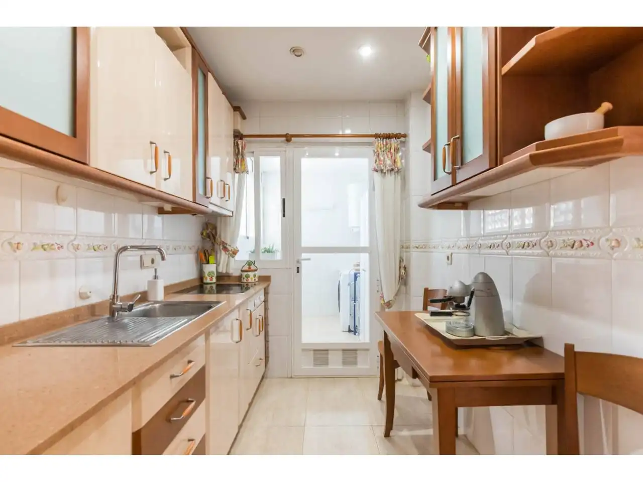 Kitchen of Flat for sale in Cartagena  with Air Conditioner, Terrace and Storage room