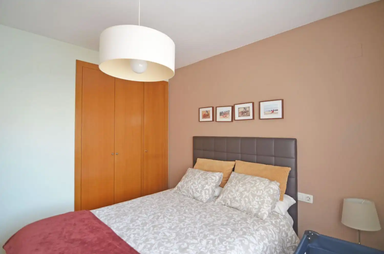 Dormitori de Casa o xalet en venda en Benicasim / Benicàssim amb Aire condicionat, Calefacció i Jardí privat