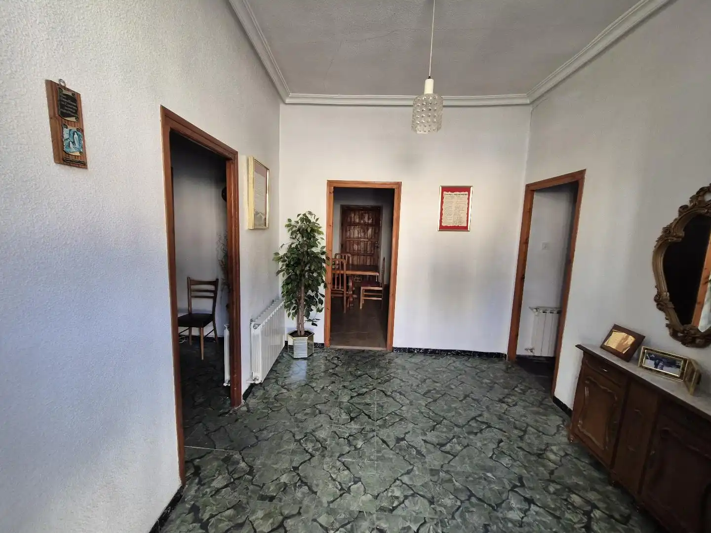 Casa adosada en venda en Villena amb Moblat