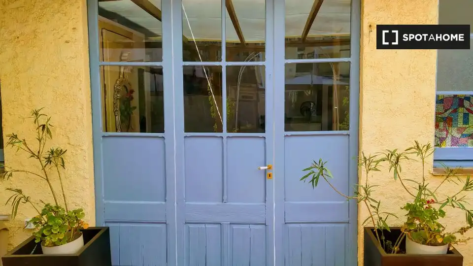 Flat for rent in Sants-Badal