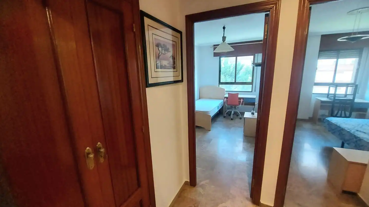 Piso de alquiler en Jaén con Calefacción, Terraza y Amueblado