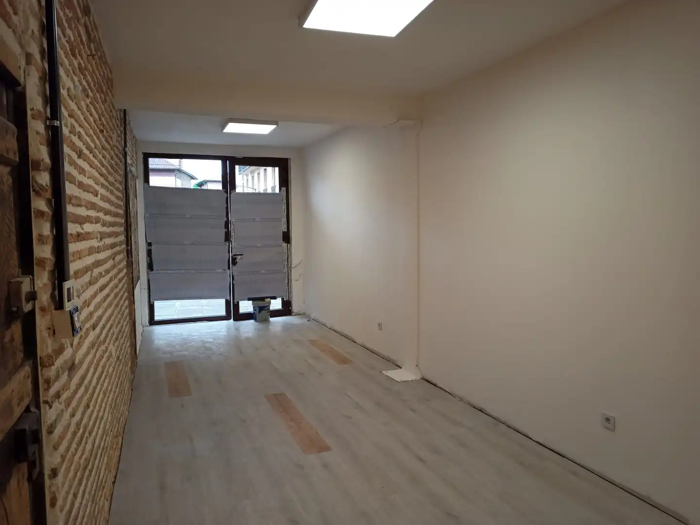 Business premises for sale in Santa Ana Plaza, imagen 2