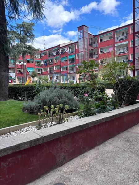 Flat to rent in HERMANOS DE PABLO , Quintana, Ciudad Lineal