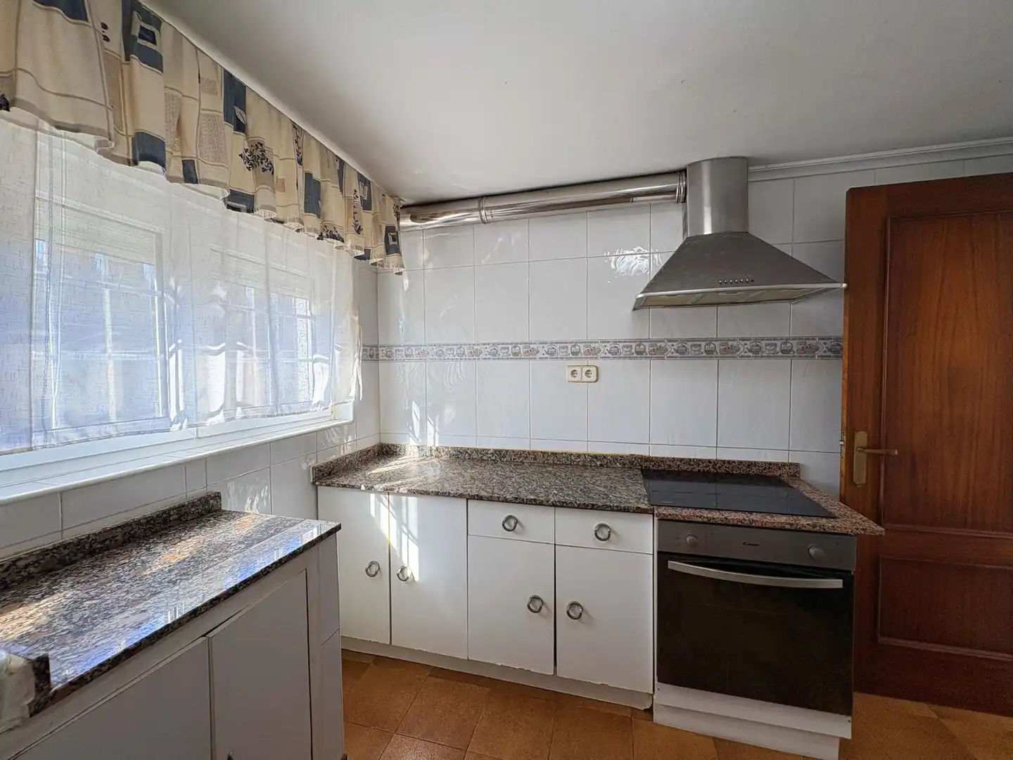 House with terrace for sale in Avenida La Constitución 7, imagen 32