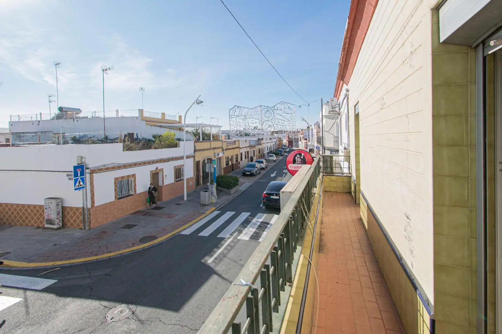 Vista exterior de Casa o xalet en venda en Alcalá de Guadaira amb Aire condicionat, Terrassa i Moblat