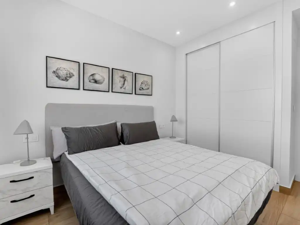 Bedroom of Attic for sale in Torrevieja  with Air Conditioner, Heating and Furnished