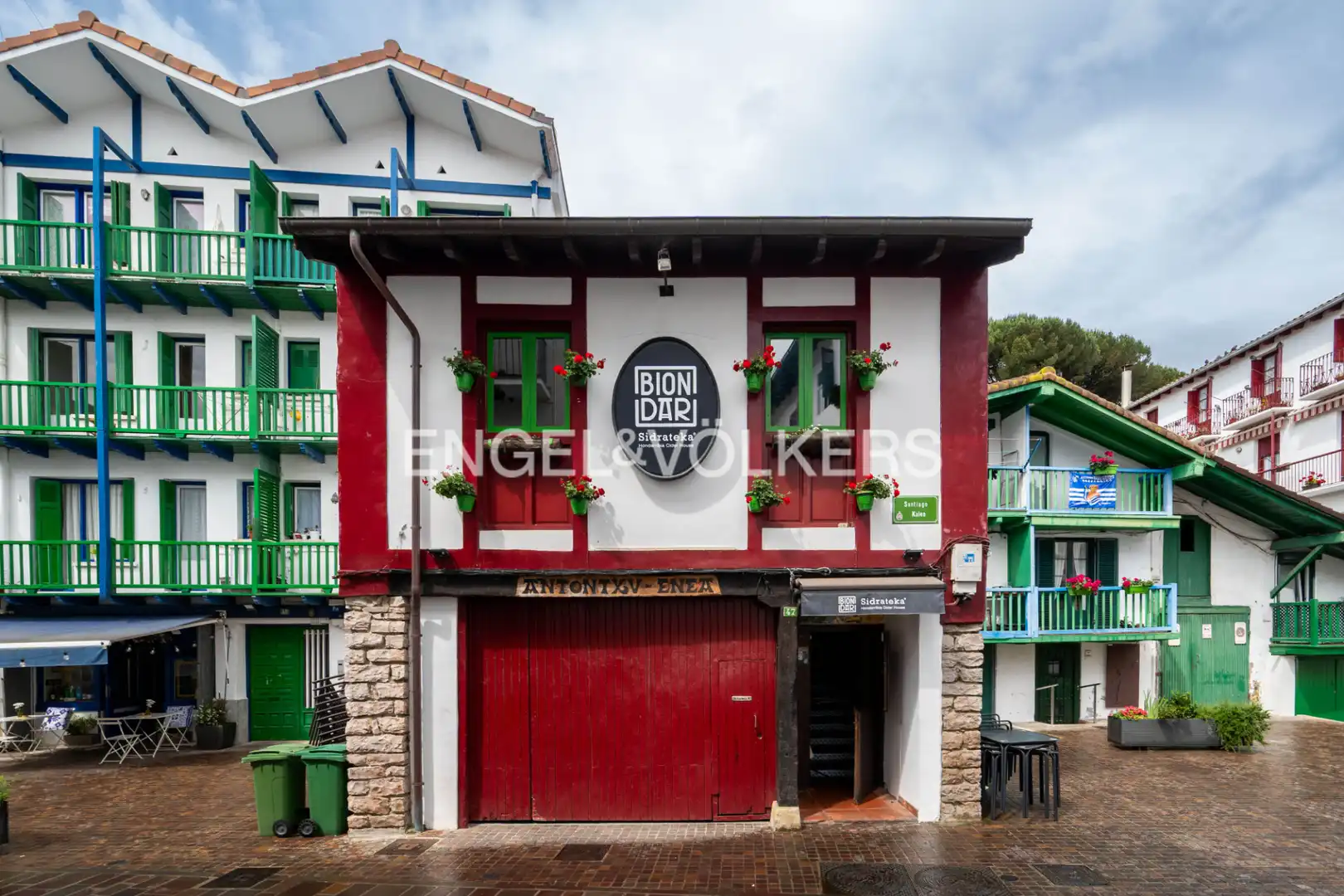 Local comercial en venda a Santiago Kalea 47