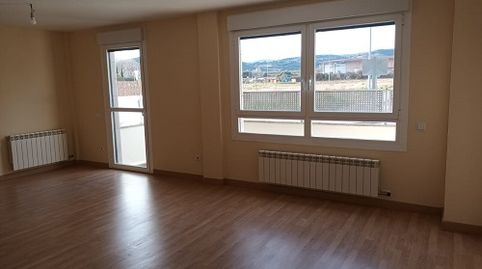 Foto 4 de Casa adosada en venda a Calle Río Antiguo, 1, Entrena, La Rioja