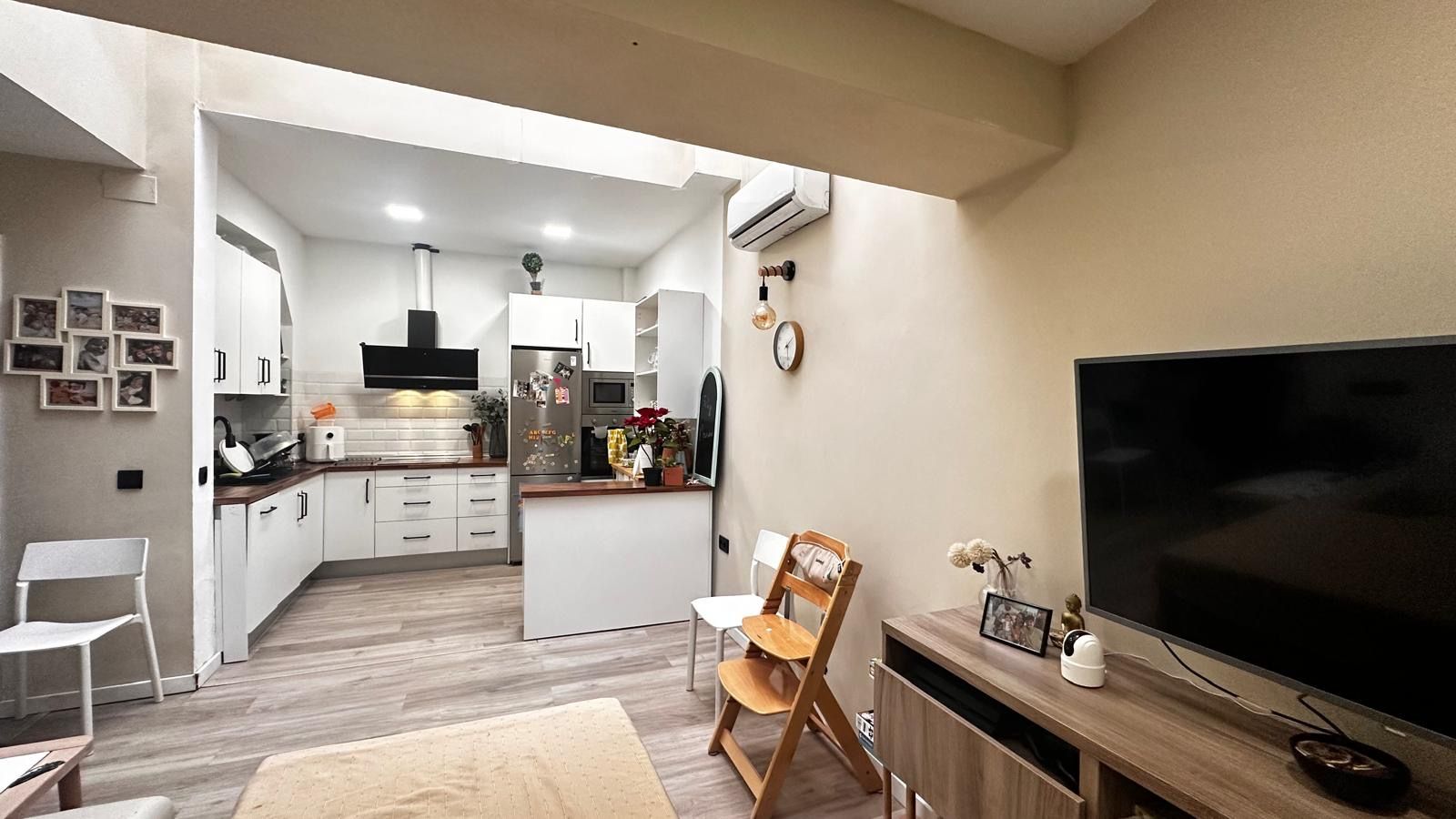 Kitchen of Single-family semi-detached for sale in Coria del Río  with Air Conditioner and Furnished