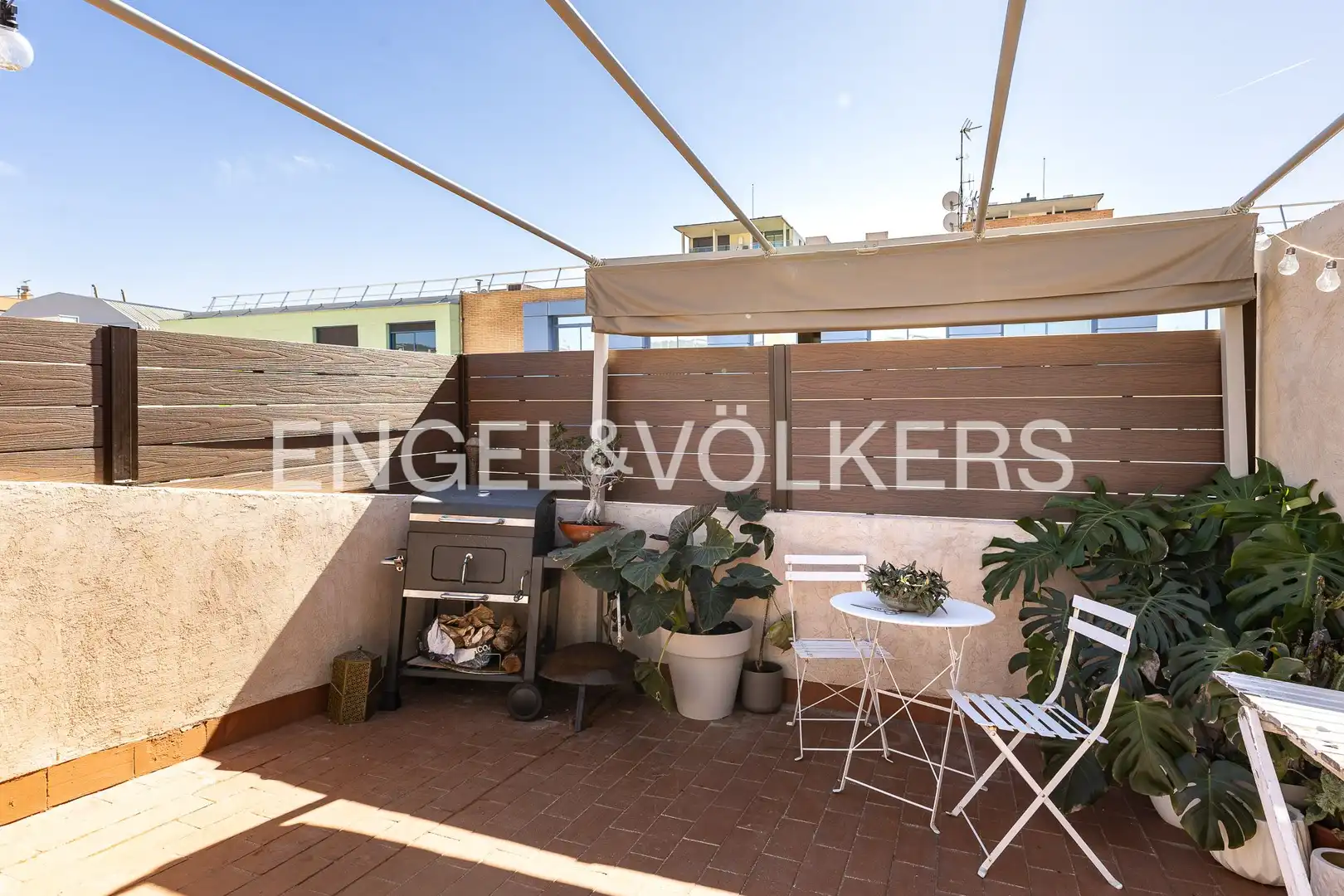 Terraza de Casa adosada en venta en Mataró con Aire acondicionado, Calefacción y Amueblado