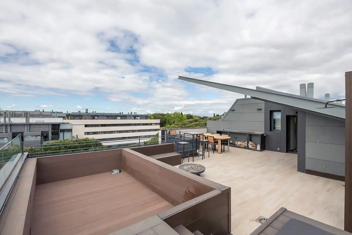 Terrasse von Dachboden zum Verkauf in Majadahonda mit Klimaanlage, Heizung und Privatgarten