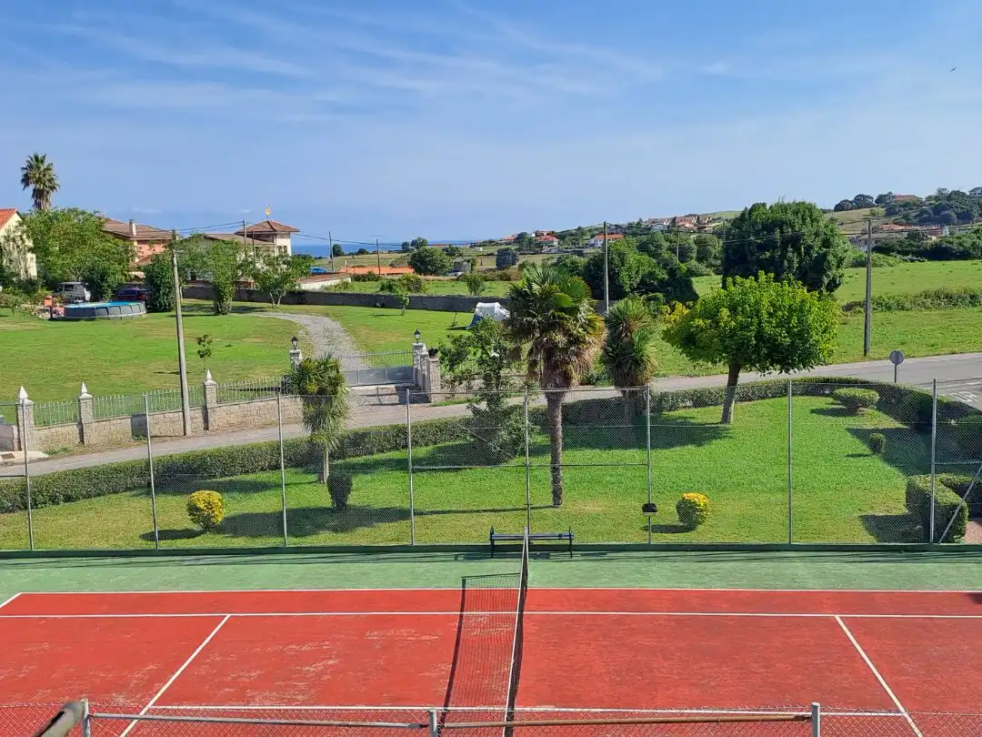 Jardí de Dúplex en venda en Ajo