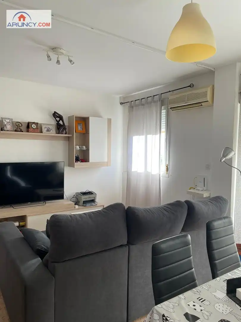 Sala de estar de Piso de alquiler en Sevilla con Aire acondicionado, Calefacción y Amueblado