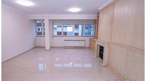 Foto 4 de Pis de lloguer a Avenida Camilo Alonso Vega, Cuatro Caminos, Santander