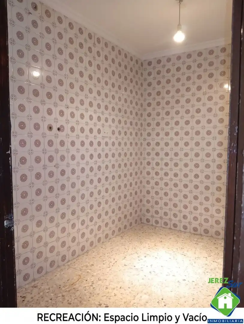 Bathroom of Country homes for sale in Jerez de la Frontera  with Air Conditioner and Heating
