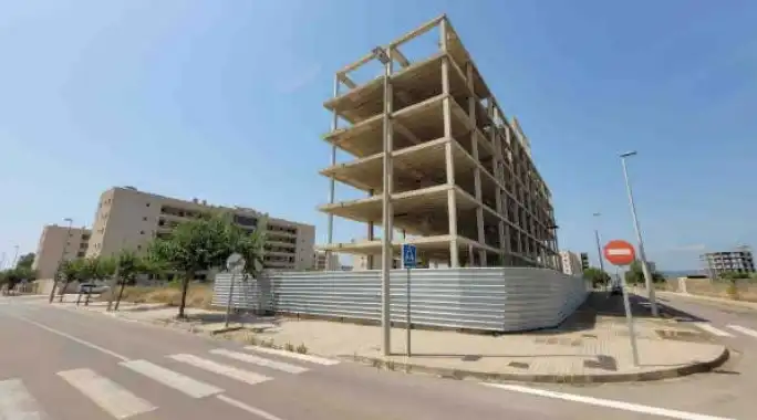 Außenansicht von Gebäude zum Verkauf in Torreblanca