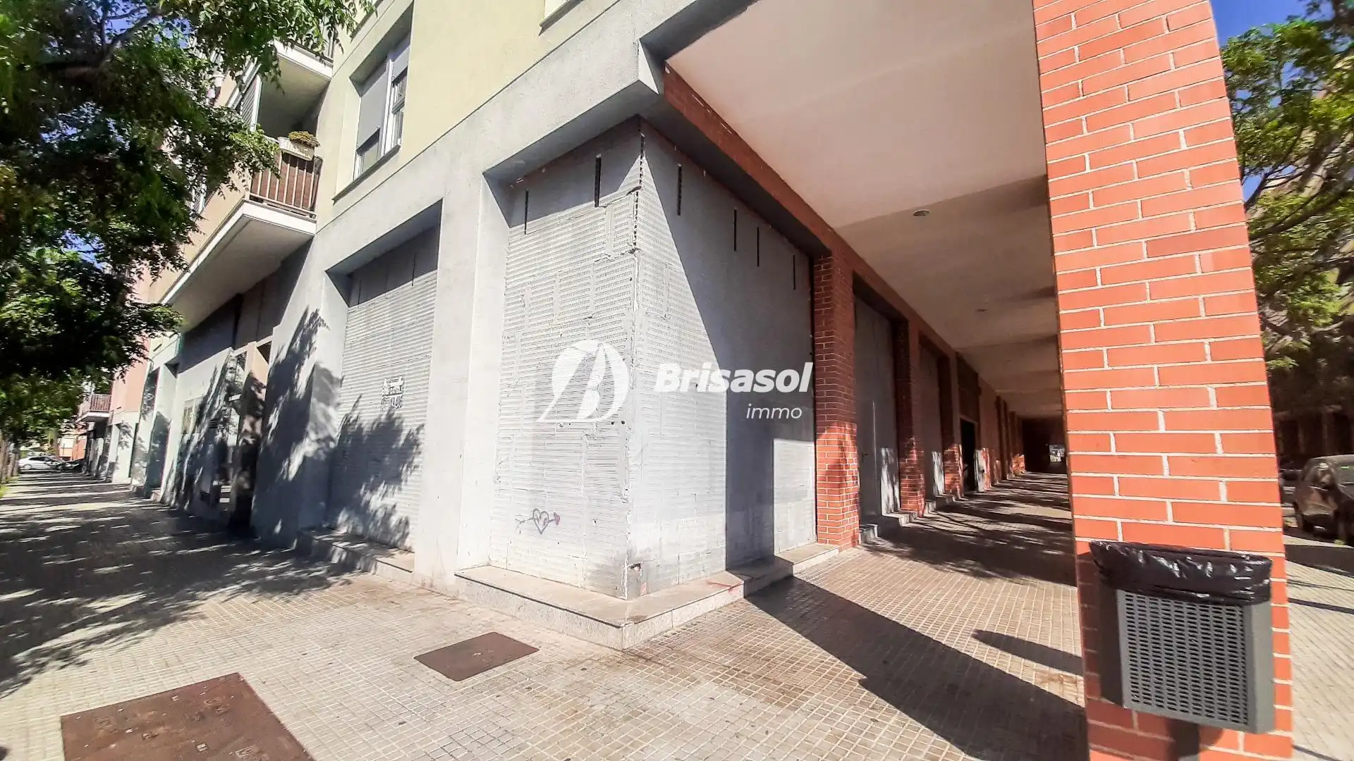 Business premises for sale in Migjorn