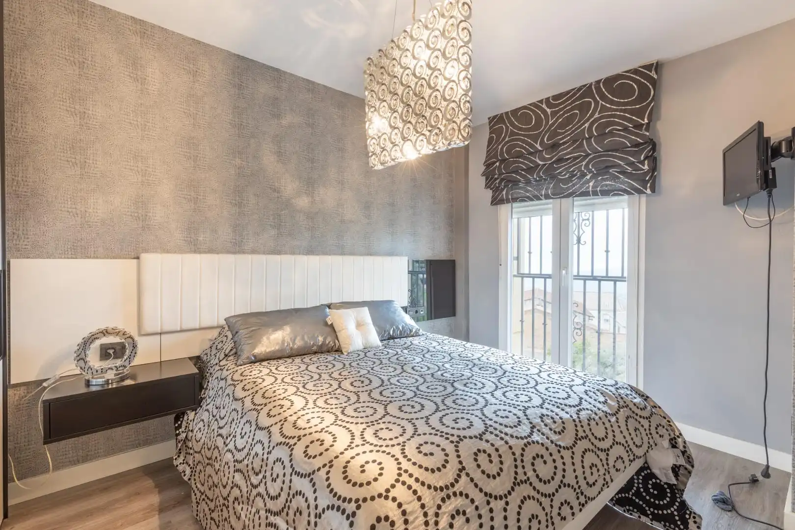 Habitación de Casa adosada en venta en Güevéjar con Calefacción, Amueblado y Balcón