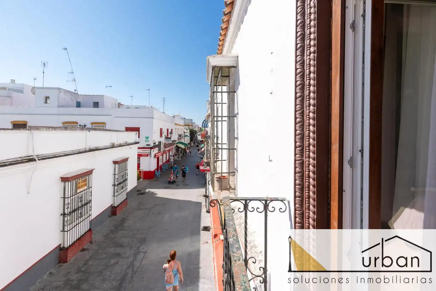 Exterior view of Houses for sale in Chipiona  with Private garden