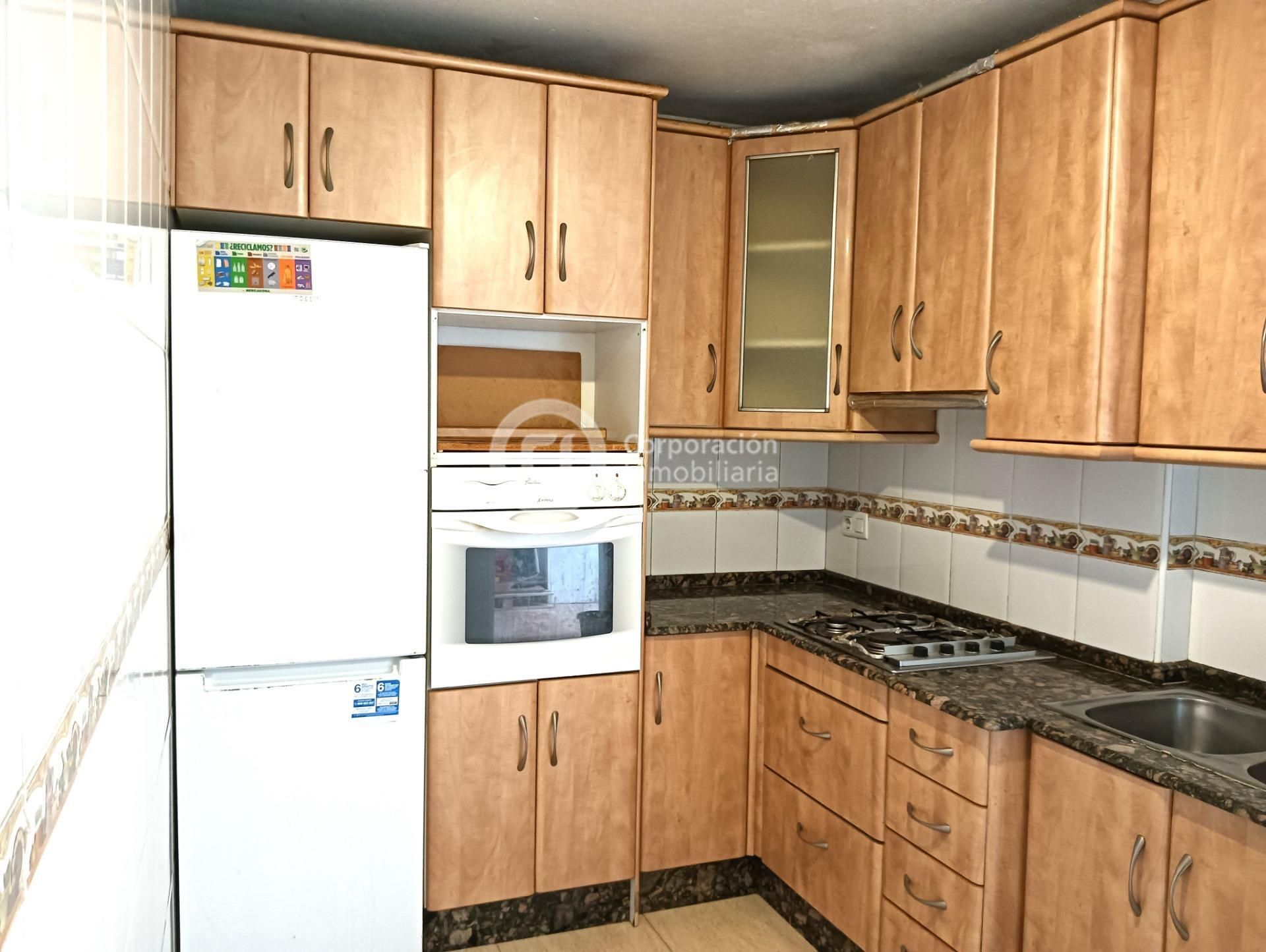 Cuina de Apartament en venda en Lorca amb Balcó