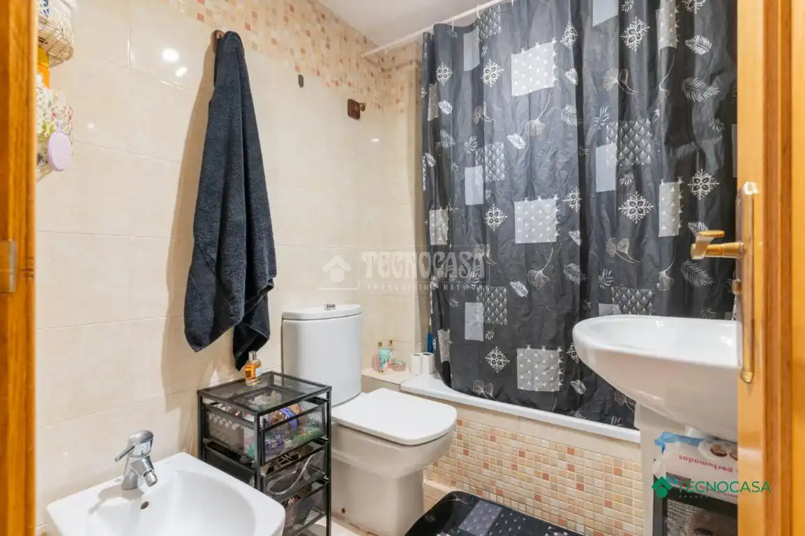 Bathroom of Flat for sale in Roquetas de Mar  with Furnished and Balcony