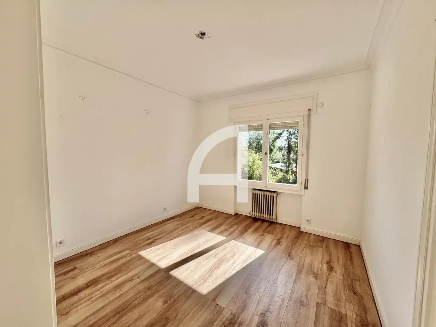 Habitación de Casa o chalet en venta en Villanueva de la Cañada con Aire acondicionado, Calefacción y Jardín privado