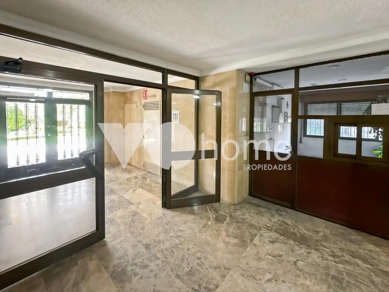 Piso en venta en Madrid con Calefacción, Parquet y Terraza