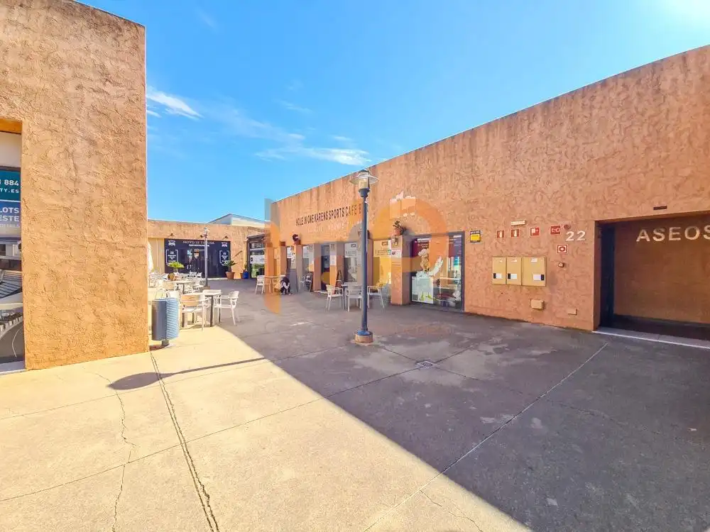 Flat for sale in Vera  with Air Conditioner, Private garden and Community pool