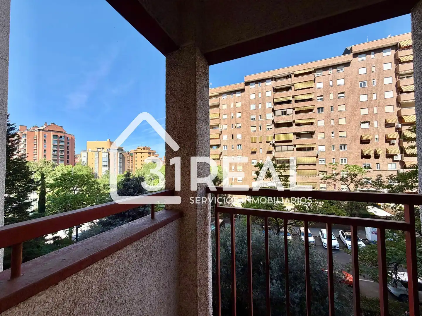 Vista exterior de Piso en venta en Madrid con Aire acondicionado, Calefacción y Jardín privado