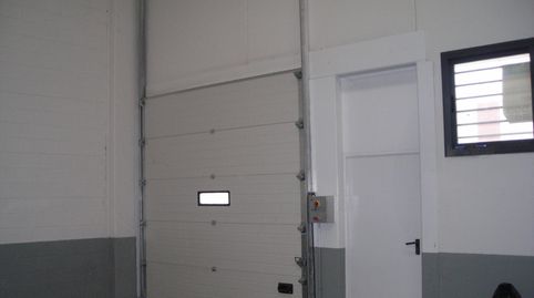 Foto 3 von Fabrikhallen zum Verkauf in Calle Los Ángeles, 62, La Muela, Zaragoza