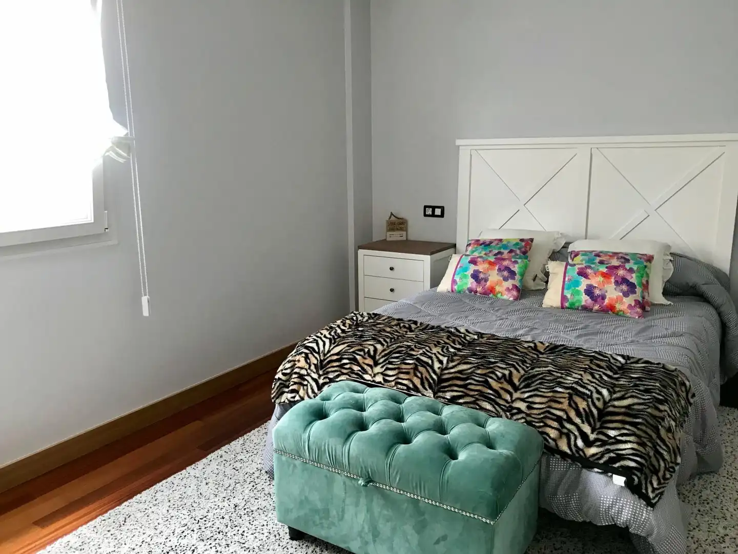 Habitación de Casa o chalet en venta en Ribeira con Calefacción, Piscina y Amueblado