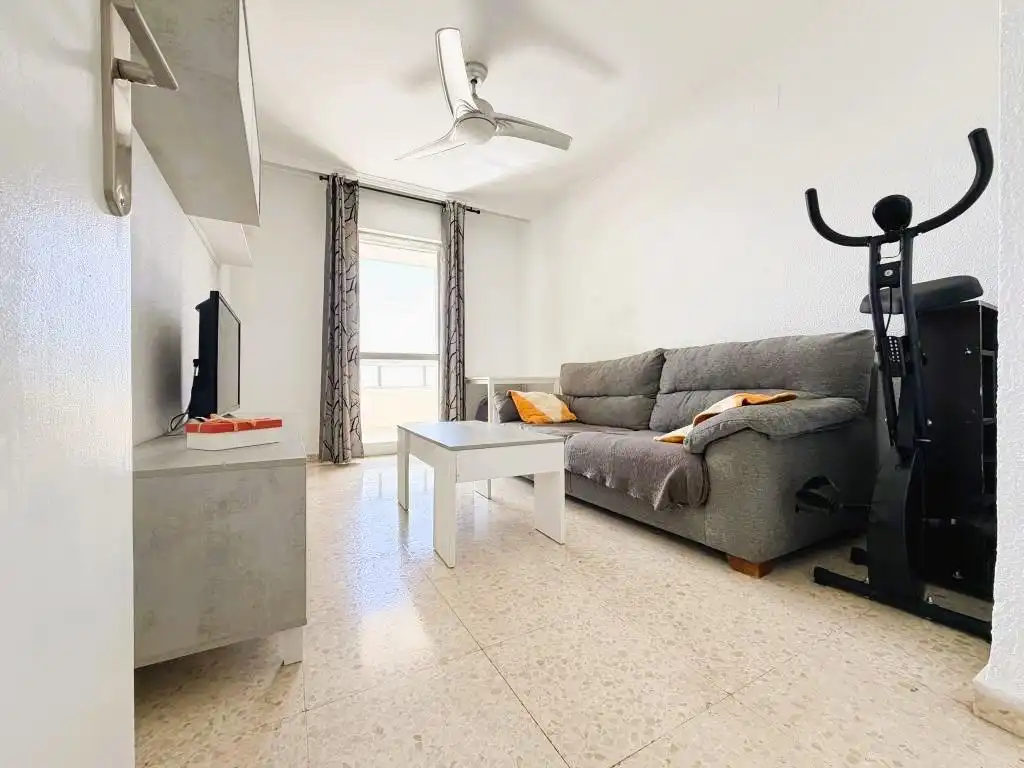 Wohnzimmer von Wohnung zum Verkauf in Málaga mit Privatgarten, Terrasse und Gemeinschaftspool