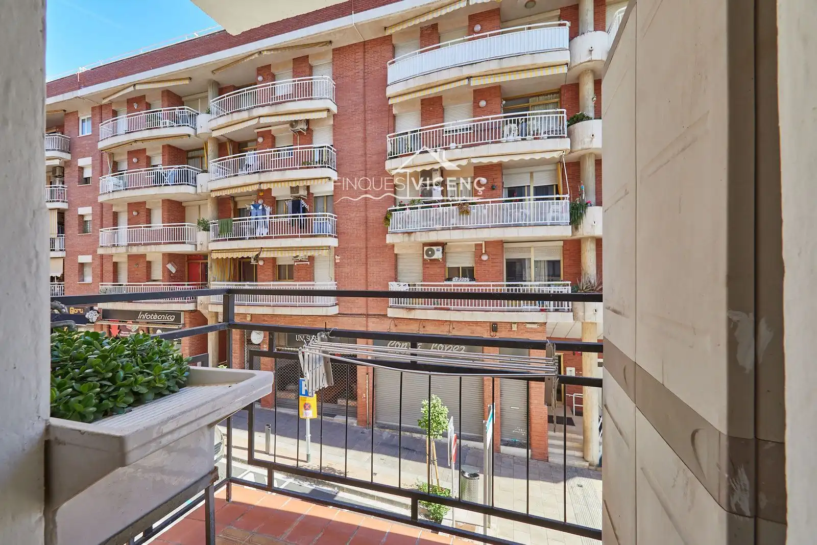 Außenansicht von Wohnung zum Verkauf in Torredembarra mit Terrasse