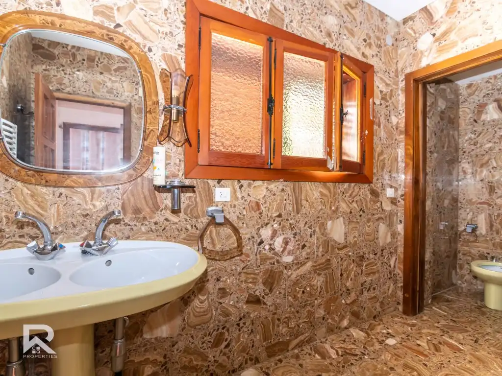 Detached house for sale in Calle Cingle Verd, imagen 54