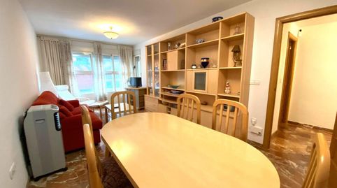 Foto 2 de Apartamento en venta en Benito Perez Galdos, Mercado, Alicante / Alacant