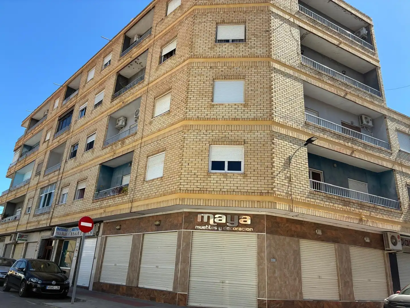 Vista exterior de Pis en venda en Catral amb Balcó