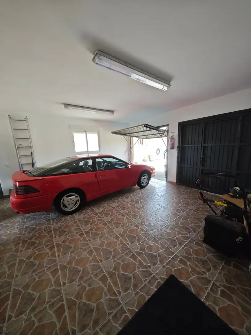 Parking de Casa o chalet en venta en Escalona con Aire acondicionado, Calefacción y Piscina