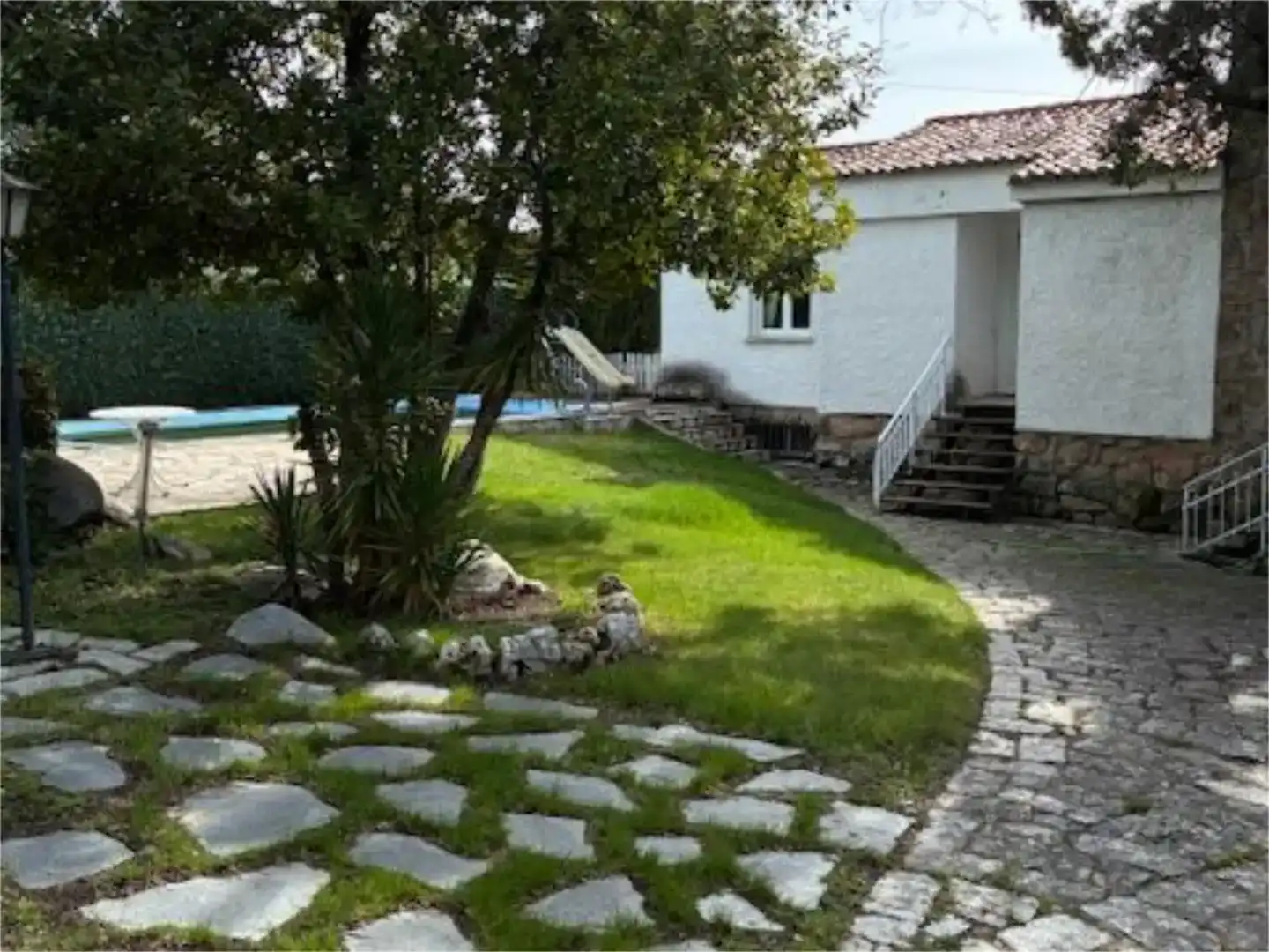 Jardí de Casa o xalet en venda en Valdemorillo amb Aire condicionat, Jardí privat i Traster