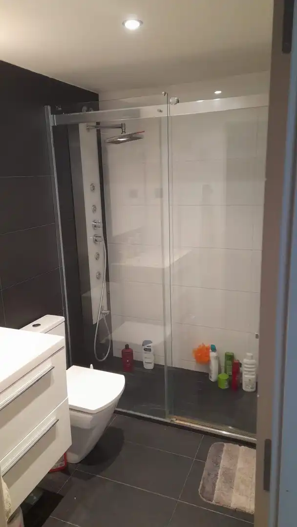 Baño de Piso de alquiler en Mollet del Vallès con Calefacción, Amueblado y Balcón