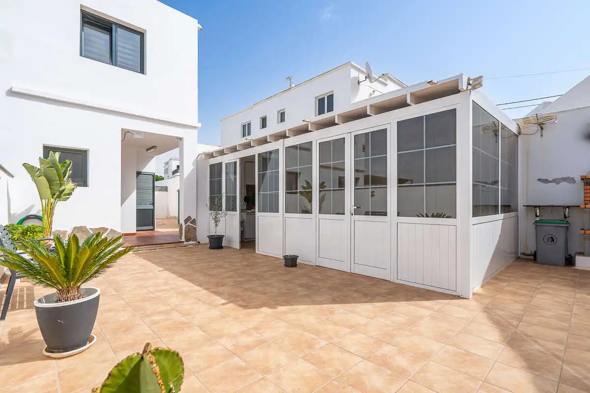 Terrace of Duplexes for sale in Teguise