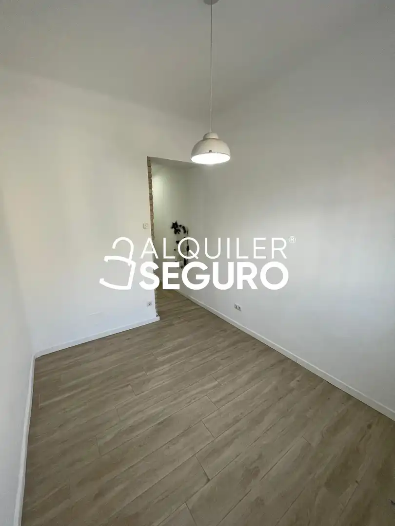 Habitación de Piso de alquiler en Madrid con Calefacción