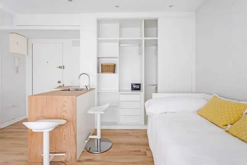 Schlafzimmer von Wohnung zur Miete in Madrid mit Klimaanlage und Möbliert