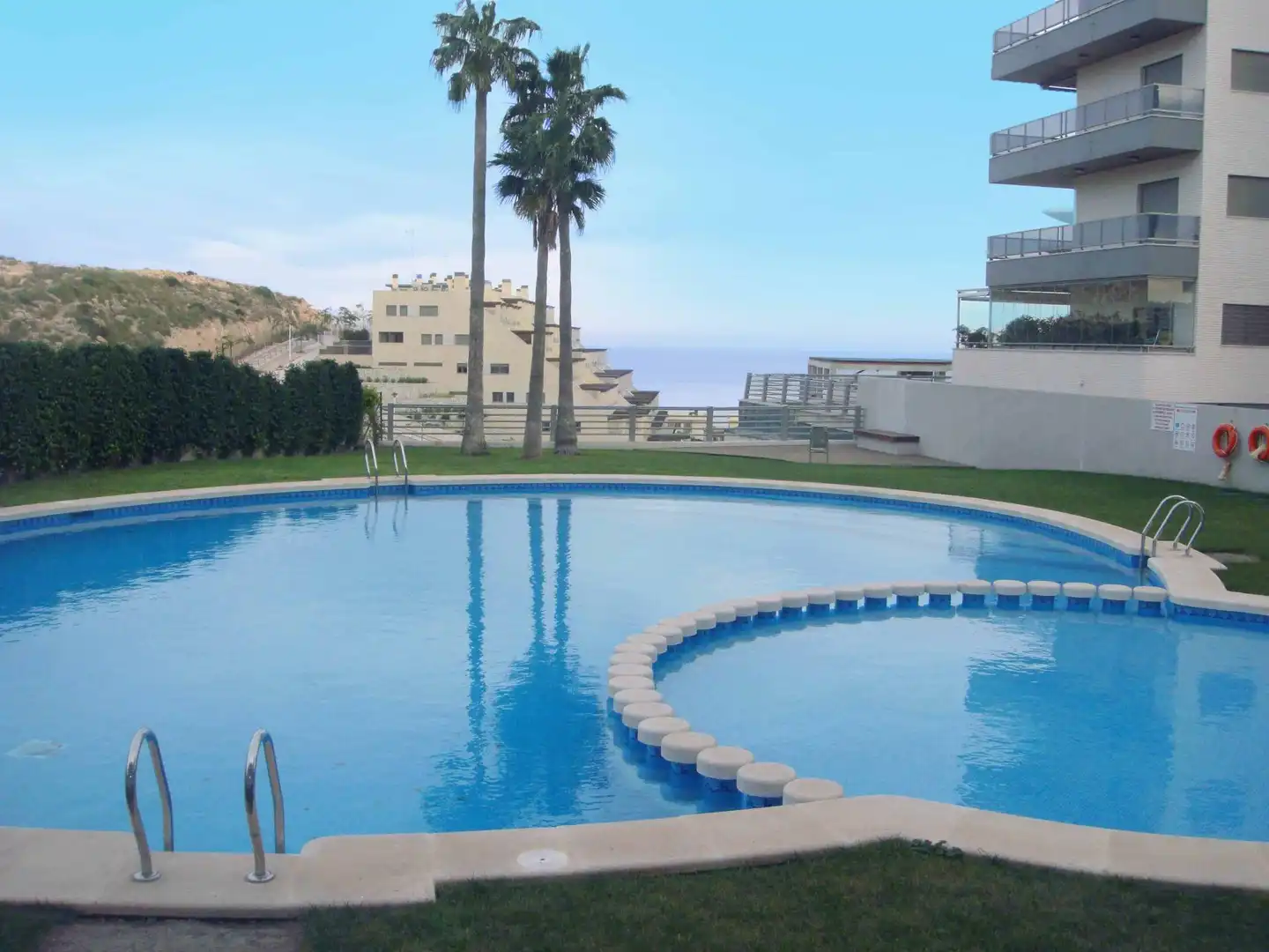 Piscina de Piso en venta en Elche / Elx con Aire acondicionado, Calefacción y Terraza