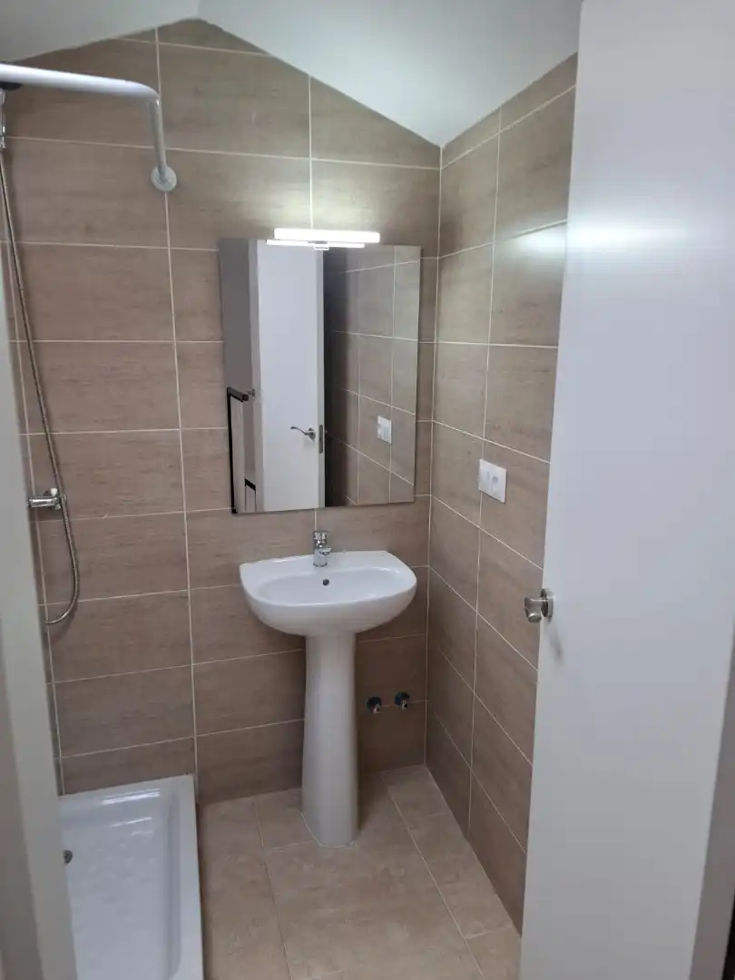 Bany de Dúplex de lloguer en Málaga amb Aire condicionat i Moblat