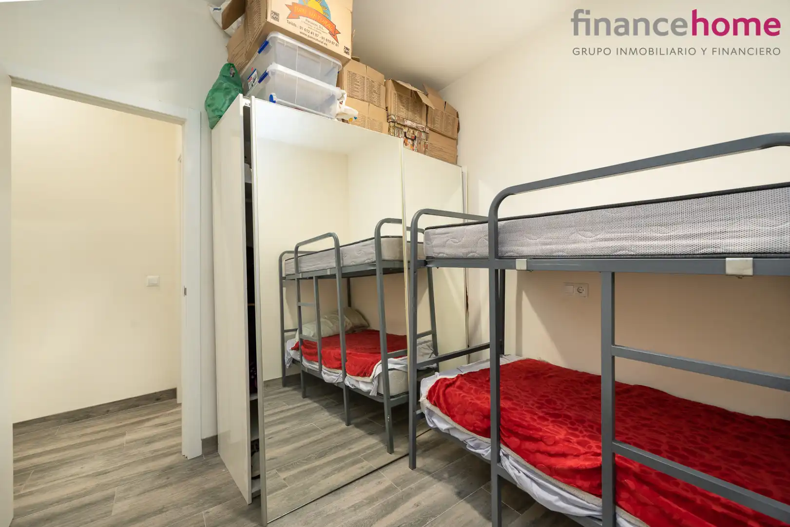 Habitación de Piso en venta en Madrid con Calefacción y Amueblado