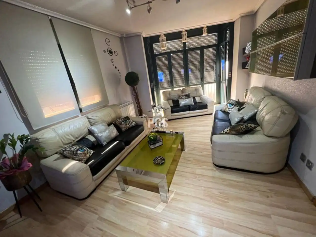 Flat for sale in Calle General Aznar, Totana