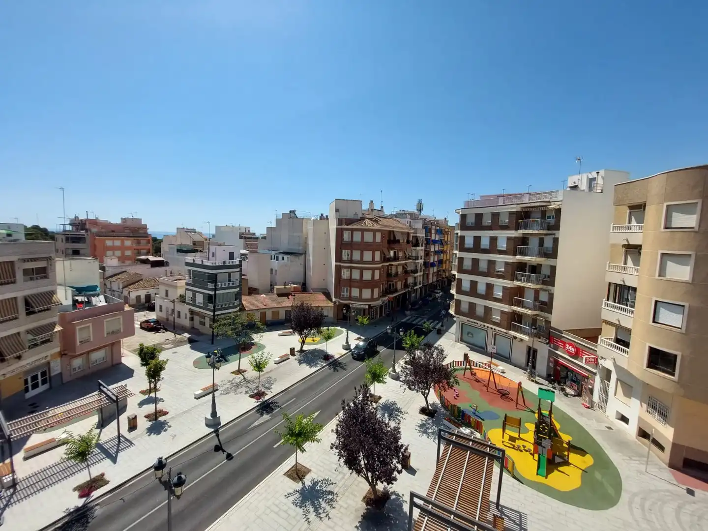 Vista exterior de Apartamento de alquiler en Guardamar del Segura con Aire acondicionado, Calefacción y Terraza