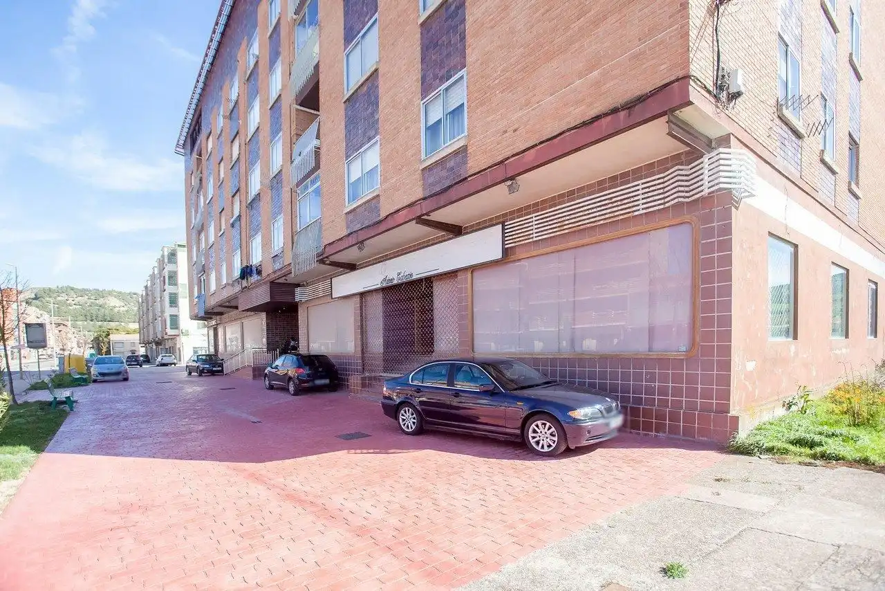 Gewerbefläche zum Verkauf in Avenida de Burgos, imagen 3