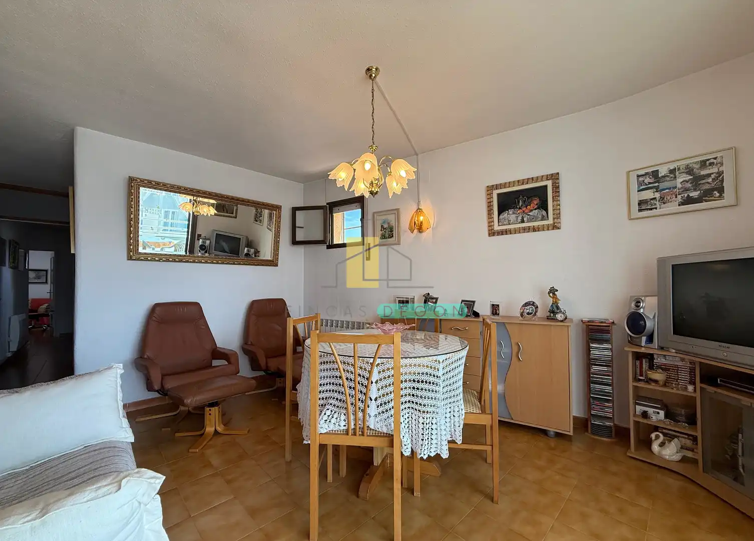 Menjador de Apartament en venda en Roses amb Calefacció, Moblat i Forn