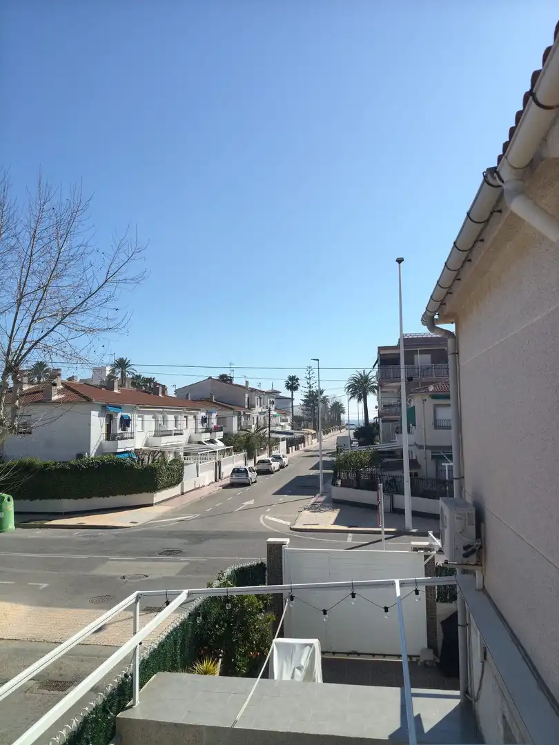 Vista exterior de Casa o chalet de alquiler en Santa Pola con Aire acondicionado, Calefacción y Amueblado